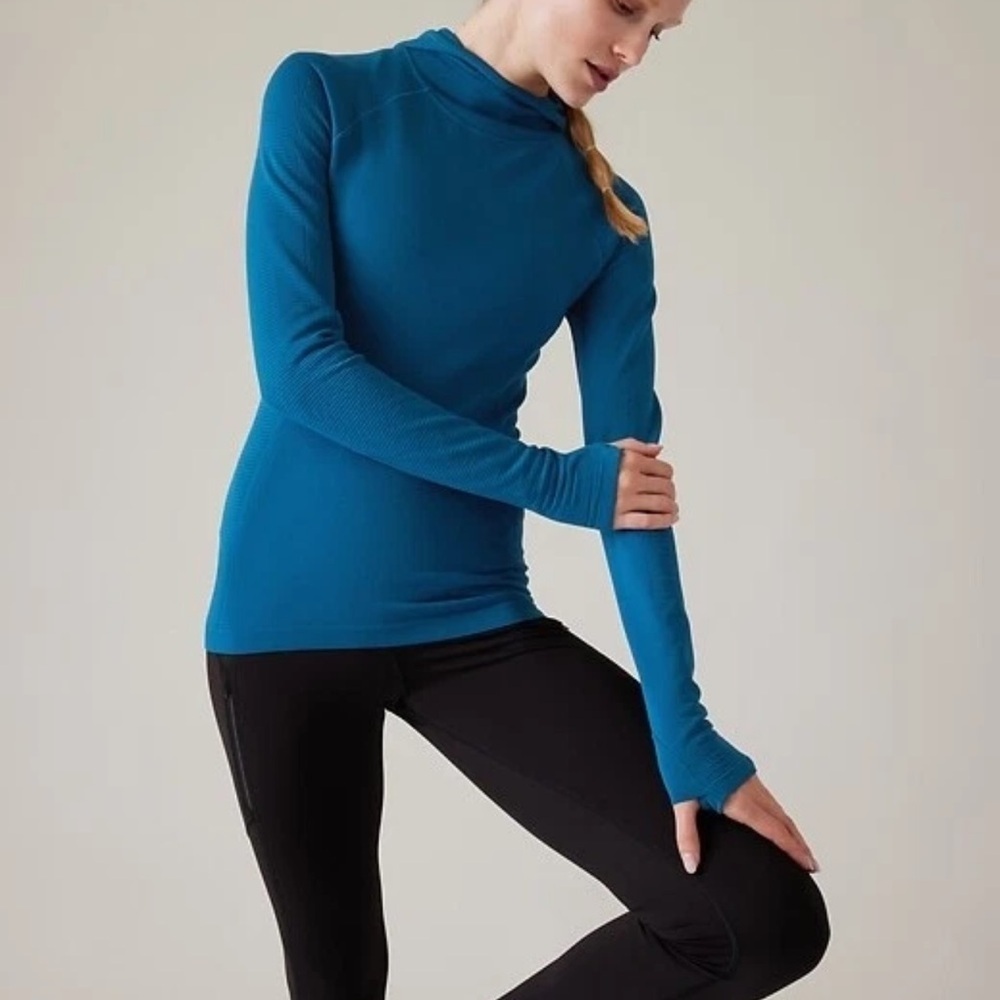 Athleta Blue Women's Sweatshirt - Picture 2 of 6